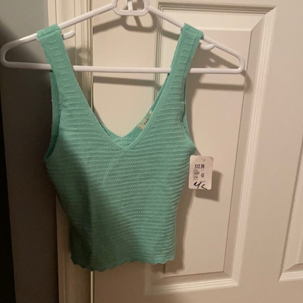 Mint crop top